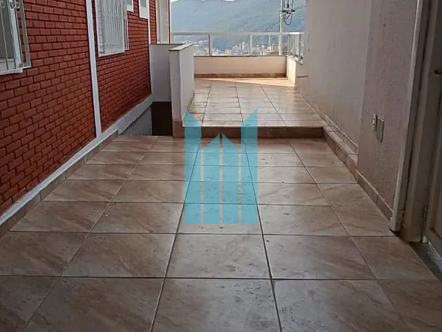 Casa com 184m² 3 quartos e 2 banheiros, à venda, no bairro Santa Lucia em Poços de Caldas