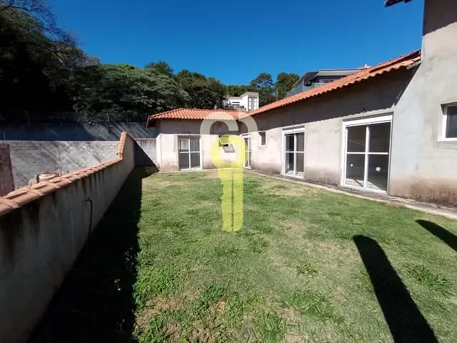 Casa com 507m² 4 quartos e 5 banheiros, à venda, no bairro Jardim Caiapiá em Cotia