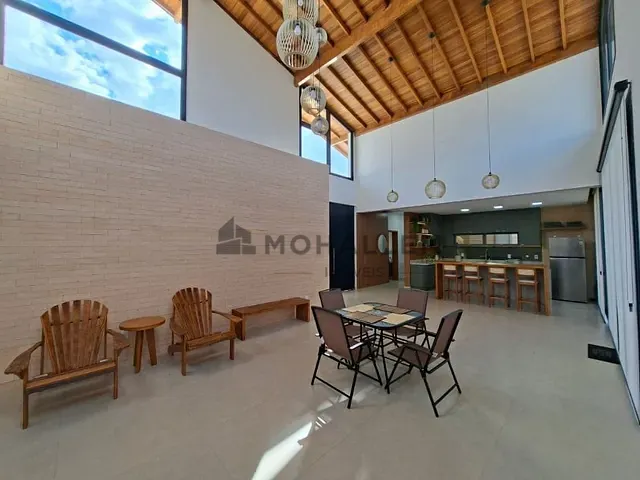 Casa com 1900m² 3 quartos e 2 banheiros, à venda, no bairro Condomínio Vista Verde em Piranguinho