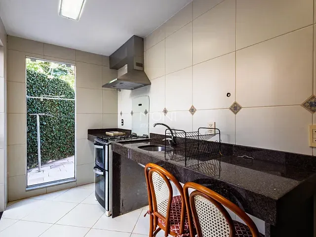 Casa 5 quartos e 6 banheiros, à venda, no bairro Setor de Habitações Individuais Sul em Brasília