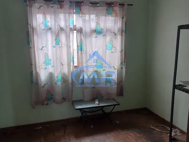 Casa com 252m² 4 quartos e 1 banheiro, à venda, no bairro Parque Císper em São Paulo