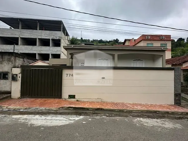 Casa 3 quartos e 1 banheiro, para alugar, no bairro João XXIII em Muriaé