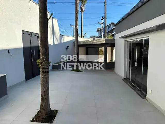 Casa com 549m² 4 quartos e 5 banheiros, à venda, no bairro Jardim São Caetano em São Caetano do Sul
