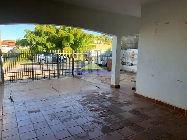 Casa com 614m² 2 quartos e 1 banheiro, à venda, no bairro Centro em Capivari