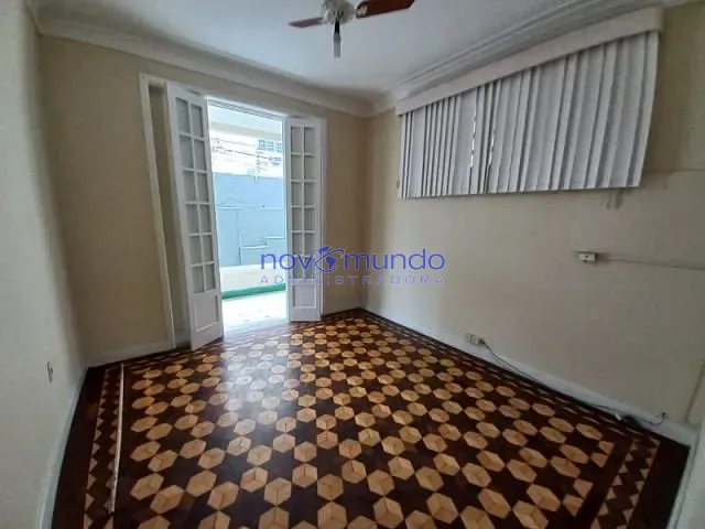 Casa com 220m², para alugar, no bairro Tijuca em Rio de Janeiro
