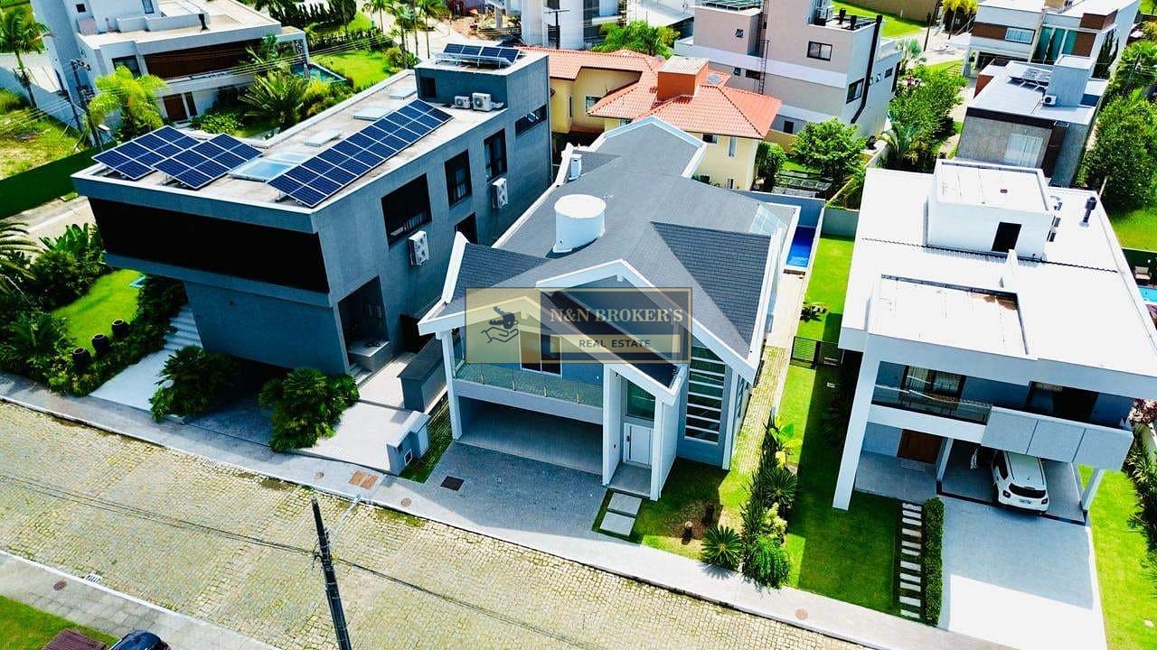 Casa à venda com 5 quartos, 400m² - Foto 1