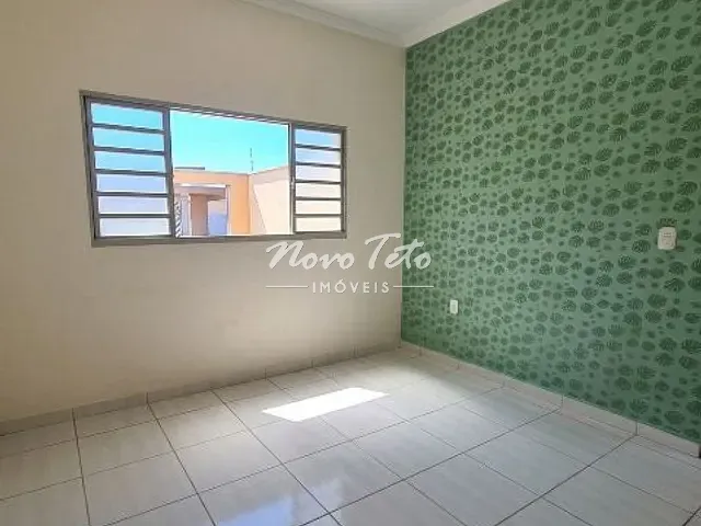 Casa 2 quartos e 2 banheiros, à venda, no bairro Jardim Paraíso do Sol em São José dos Campos