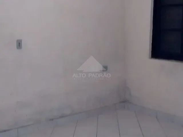 Casa com 300m² 3 quartos e 2 banheiros, à venda, no bairro Parque das Américas em Mauá