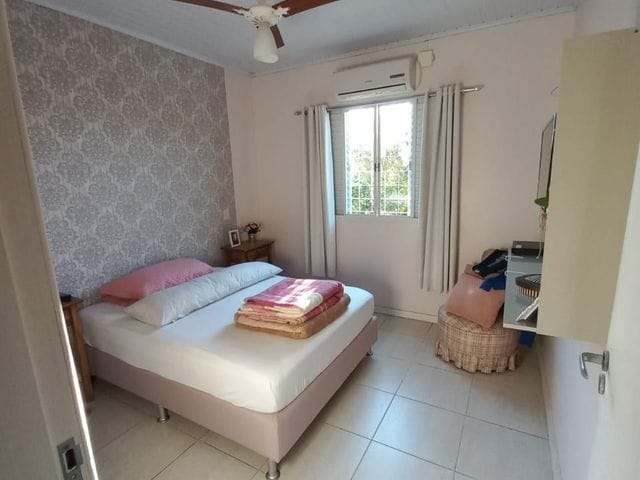 Casa com 300m² 3 quartos e 2 banheiros, à venda, no bairro Colina em Guaiba