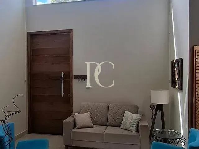 Casa 2 quartos e 3 banheiros, à venda, no bairro Condomínio Residencial Euroville II em Bragança Paulista