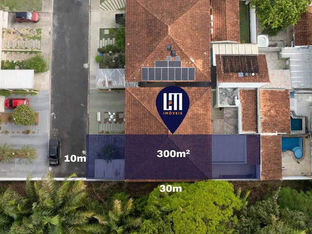Casa com 300m² 4 quartos e 2 banheiros, à venda, no bairro Flores em Manaus