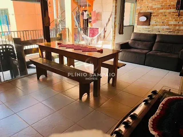 Casa com 300m² 3 quartos e 4 banheiros, à venda, no bairro Barra do Jucu em Vila Velha