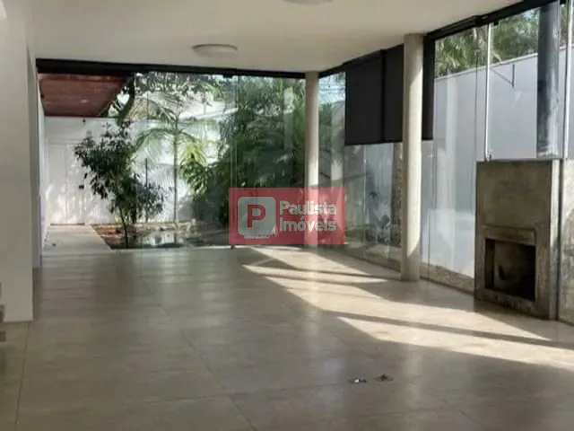 Casa com 625m² 3 quartos e 4 banheiros, à venda, no bairro Campo Belo em São Paulo