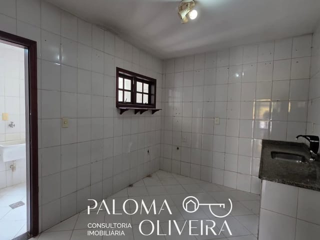Casa 2 quartos e 1 banheiro, à venda ou para alugar, no bairro Jacarepaguá em Rio de Janeiro