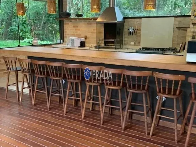 Casa com 800m², à venda, no bairro Praia de São Pedro em Guarujá