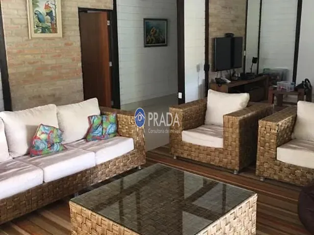 Casa com 800m², à venda, no bairro Praia de São Pedro em Guarujá