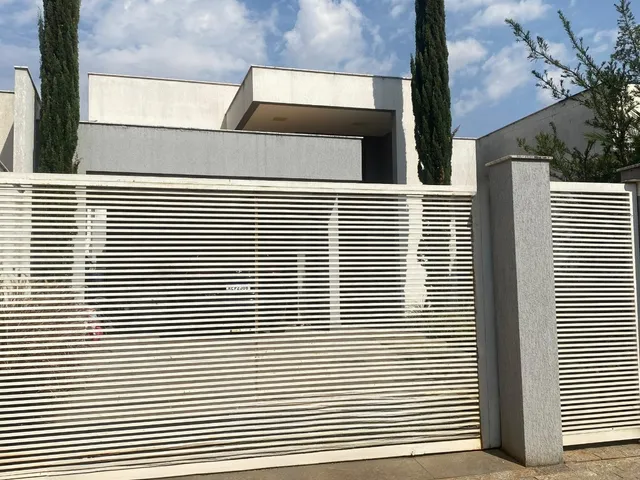 Casa com 450m² 3 quartos e 4 banheiros, à venda, no bairro Setor Habitacional Vicente Pires em Brasília