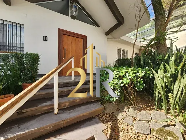 Casa com 600m² 5 quartos e 8 banheiros, à venda, no bairro Jardim dos Estados em São Paulo