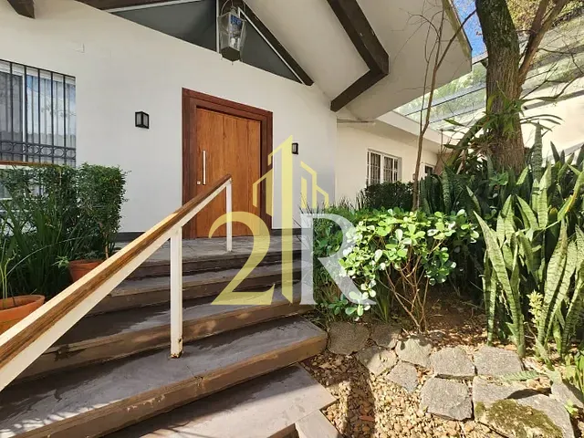 Casa com 600m² 5 quartos e 8 banheiros, à venda, no bairro Jardim dos Estados em São Paulo