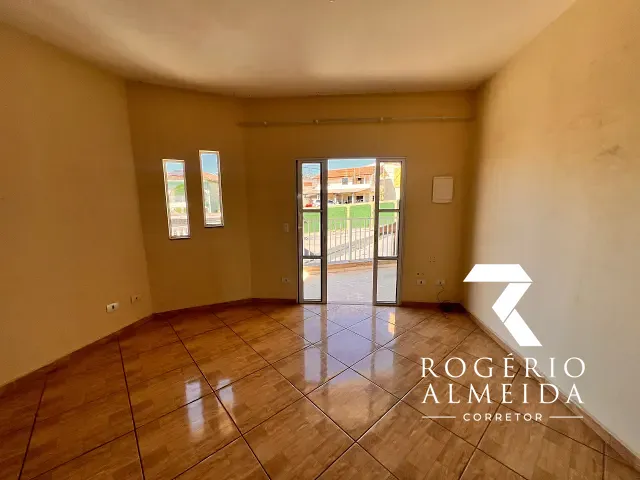 Casa 2 quartos e 2 banheiros, para alugar, no bairro Vila Machado em Mairiporã