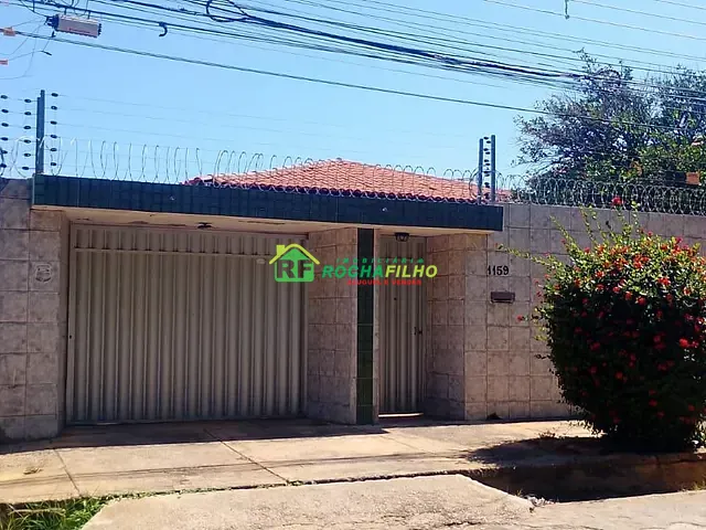 Casa 3 quartos e 3 banheiros, para alugar, no bairro Vermelha em Teresina