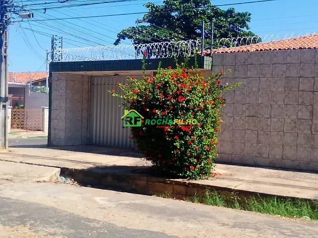 Casa 3 quartos e 3 banheiros, para alugar, no bairro Vermelha em Teresina