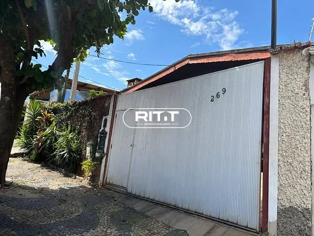 Casa com 300m² 4 quartos e 3 banheiros, à venda, no bairro Vila Georgina em Campinas