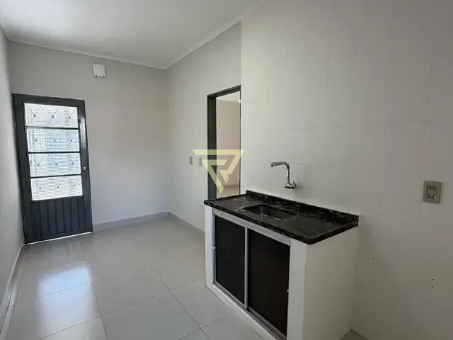 Casa com 133m² 3 quartos e 2 banheiros, à venda, no bairro Vila Virgínia em Ribeirão Preto