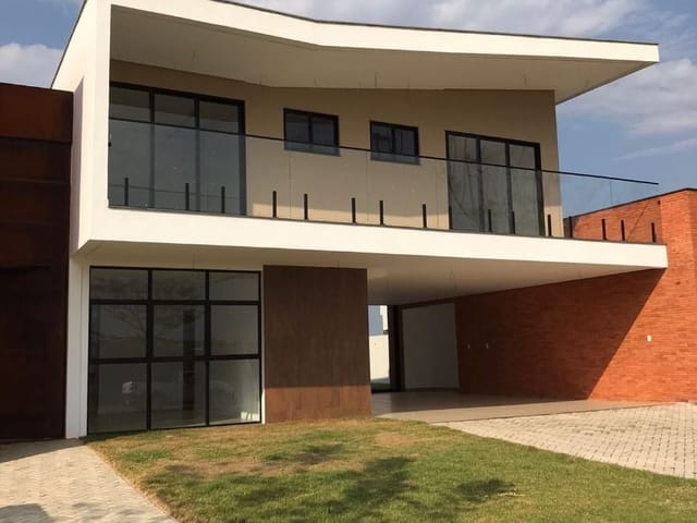 Casa com 493m² 4 quartos e 6 banheiros, à venda, no bairro Alphaville em Juiz de Fora