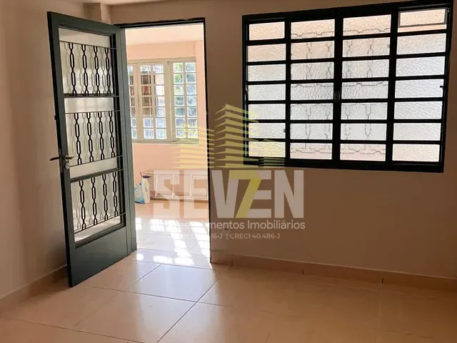 Casa com 85m², para alugar, no bairro Centro em Bauru