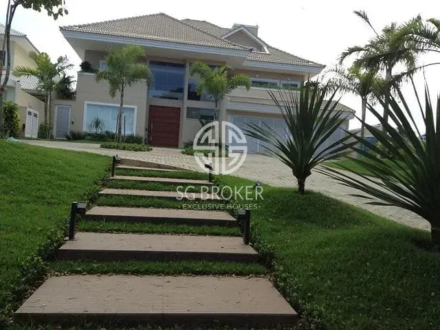 Casa com 1024m² 5 quartos e 10 banheiros, à venda, no bairro Barra da Tijuca em Rio de Janeiro