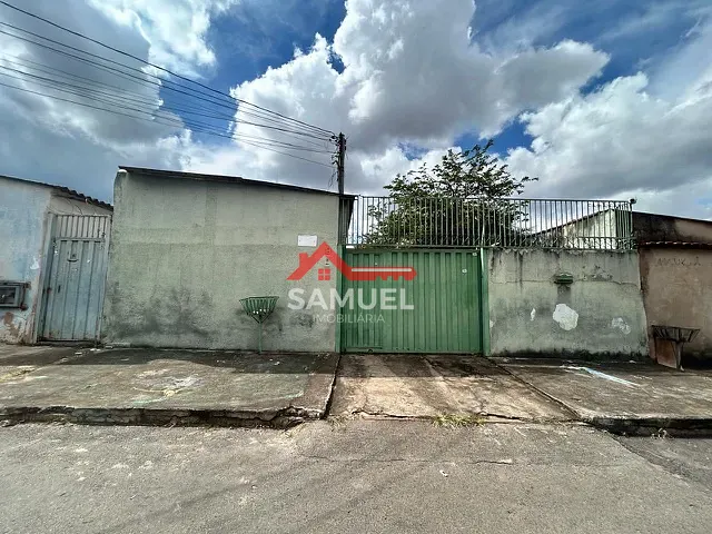 Casa com 258m² 2 quartos e 1 banheiro, à venda, no bairro Ceilândia Sul em Brasília