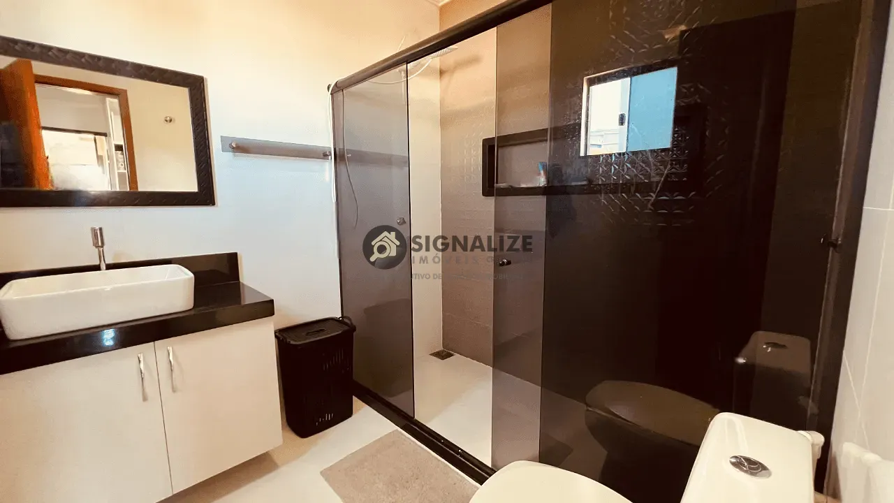Casa, 3 quartos, 200 m² - Foto 13