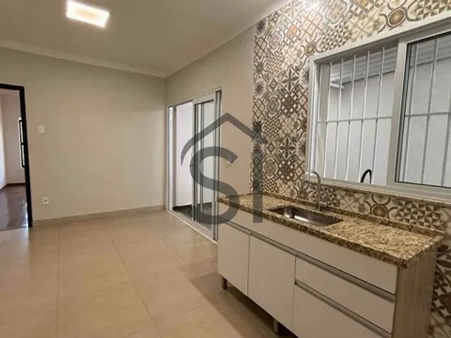 Casa com 360m² 4 quartos e 2 banheiros, para alugar, no bairro Vila Santa Catarina  em Americana