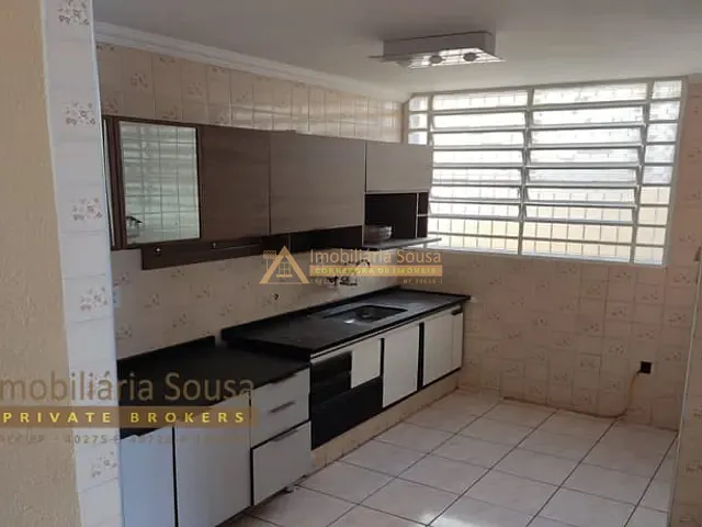Casa com 200m² 3 quartos e 2 banheiros, à venda, no bairro Jardim Merci II em Jundiaí