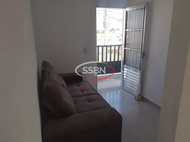 Casa 2 quartos e 1 banheiro, para alugar, no bairro Parque Residencial Klavin em Nova Odessa