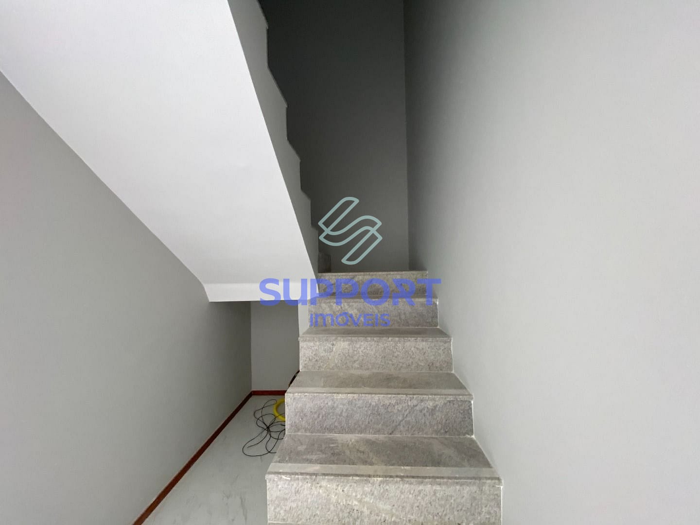 Casa à venda com 3 quartos, 150m² - Foto 19