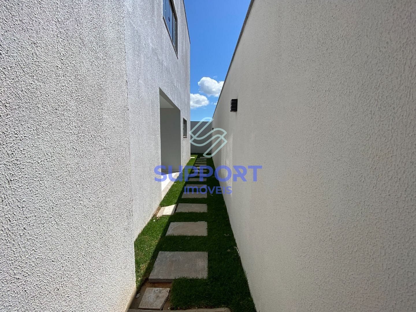 Casa à venda com 3 quartos, 150m² - Foto 9