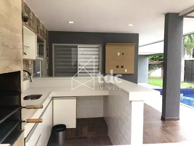 Casa com 360m² 5 quartos e 5 banheiros, para alugar, no bairro Recreio dos Bandeirantes em Rio de Janeiro