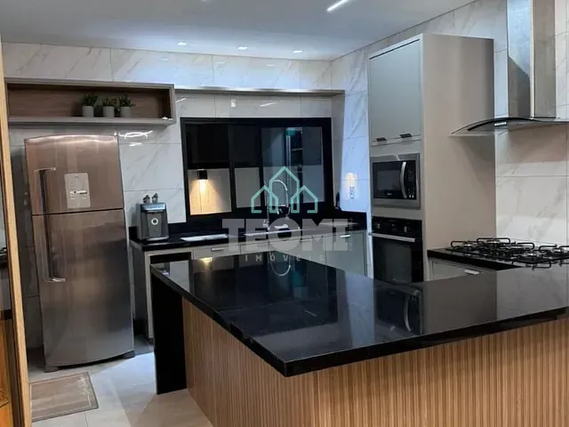 Casa com 300m² 3 quartos e 4 banheiros, à venda, no bairro Bairro dos Guedes em Tremembé
