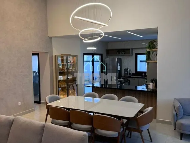 Casa com 300m² 3 quartos e 4 banheiros, à venda, no bairro Bairro dos Guedes em Tremembé
