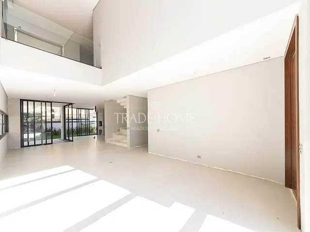 Casa com 309m² 3 quartos e 4 banheiros, à venda, no bairro São Braz em Curitiba