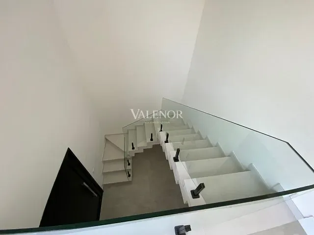 Casa com 206m² 3 quartos e 3 banheiros, à venda, no bairro CECAP em Jundiaí