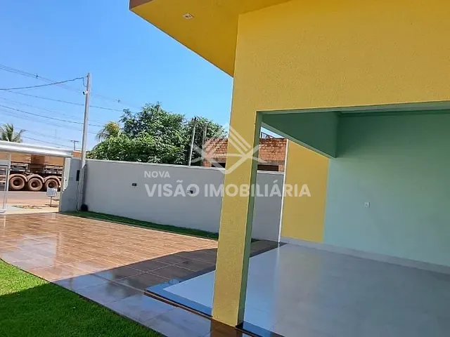 Casa 3 quartos e 2 banheiros, à venda, no bairro Jardim das Violetas em Sinop