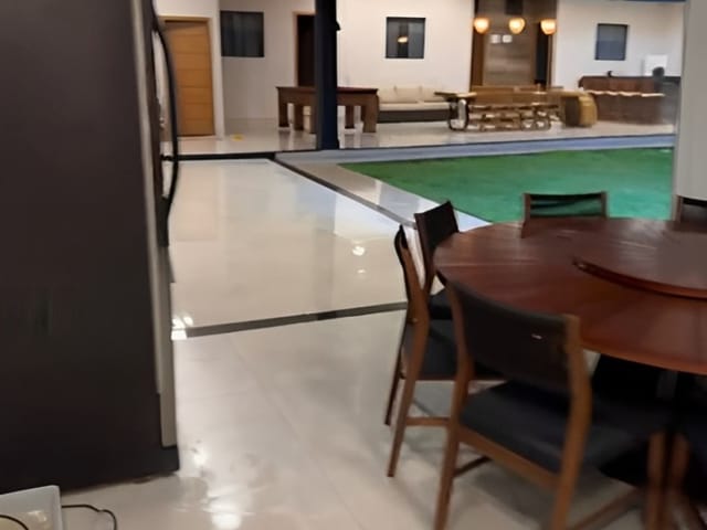 Casa com 642m² 4 quartos e 4 banheiros, à venda, no bairro Zona Rural em Abadiânia