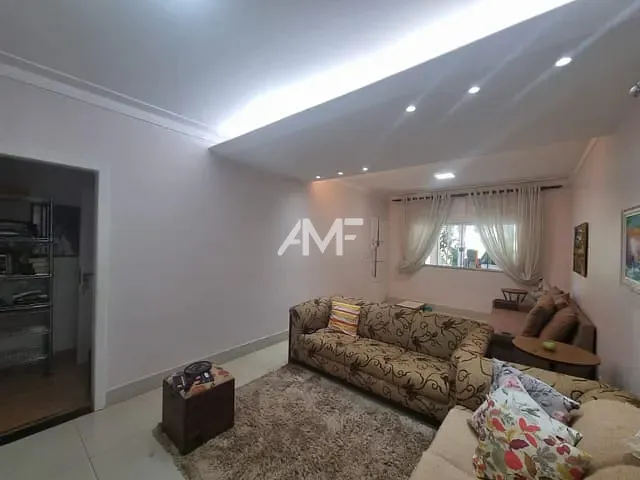 Casa com 1026m² 2 quartos e 2 banheiros, à venda, no bairro Setor Habitacional Vicente Pires - Trecho 3 em Brasília