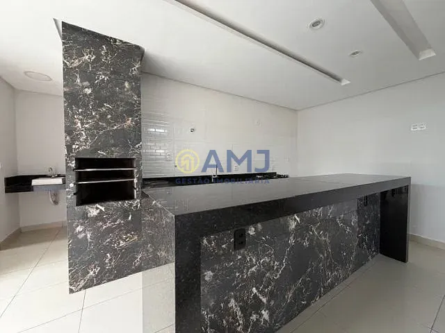Casa com 175m² 3 quartos e 3 banheiros, à venda, no bairro Sítios Santa Luzia em Aparecida de Goiânia