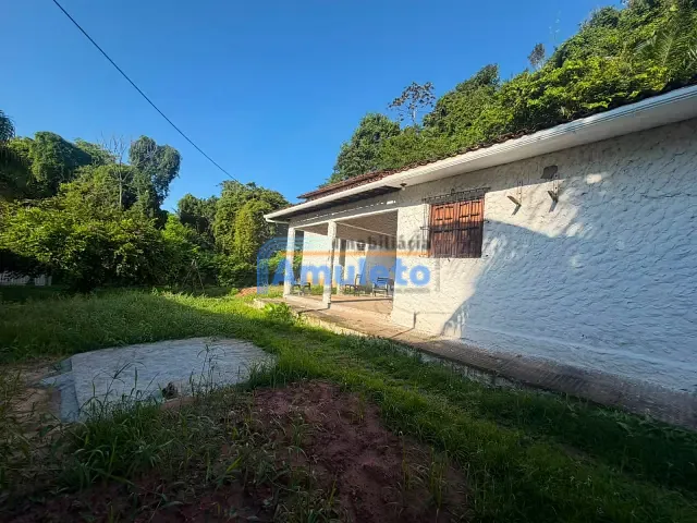 Casa 3 quartos e 3 banheiros, para alugar, no bairro Caxangá em Recife