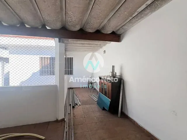 Casa com 200m² 2 quartos e 2 banheiros, à venda ou para alugar, no bairro Santa Paula em São Caetano do Sul
