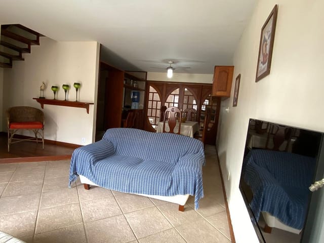 Casa 3 quartos e 2 banheiros, à venda, no bairro Braga em Cabo Frio